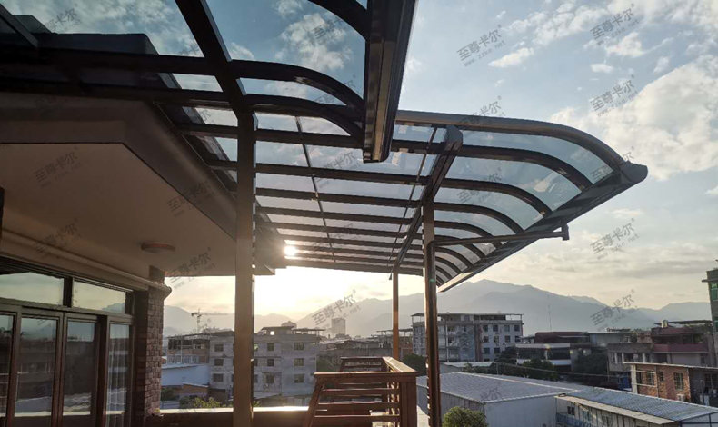 至尊卡爾雨棚怎么樣 至尊卡爾雨棚怎么樣