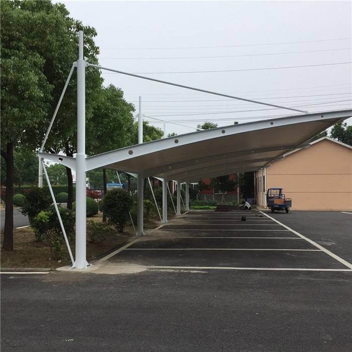 膜結構汽車棚過去很常見