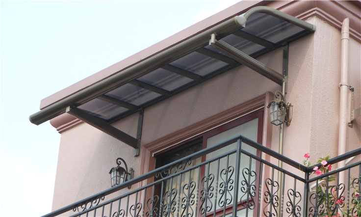 窗戶(hù)遮陽(yáng)棚用什么材料比較好？