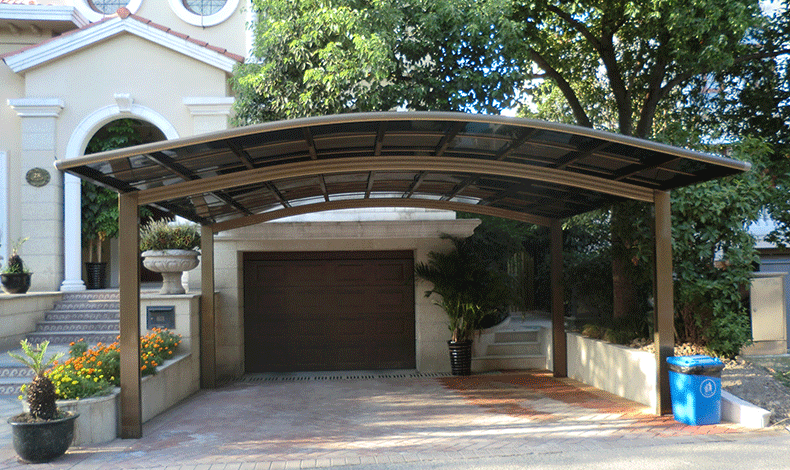 鋁合金車棚相比膜結(jié)構(gòu)車棚有什么優(yōu)勢？