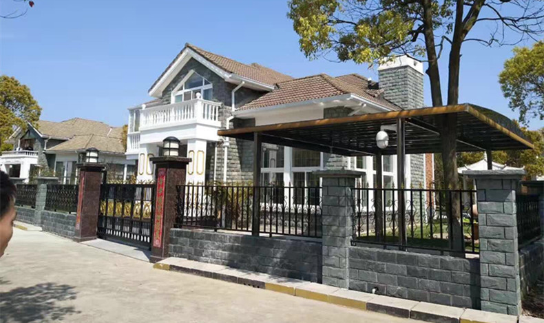 大家為什么都喜歡在自己的別墅內(nèi)加蓋車棚