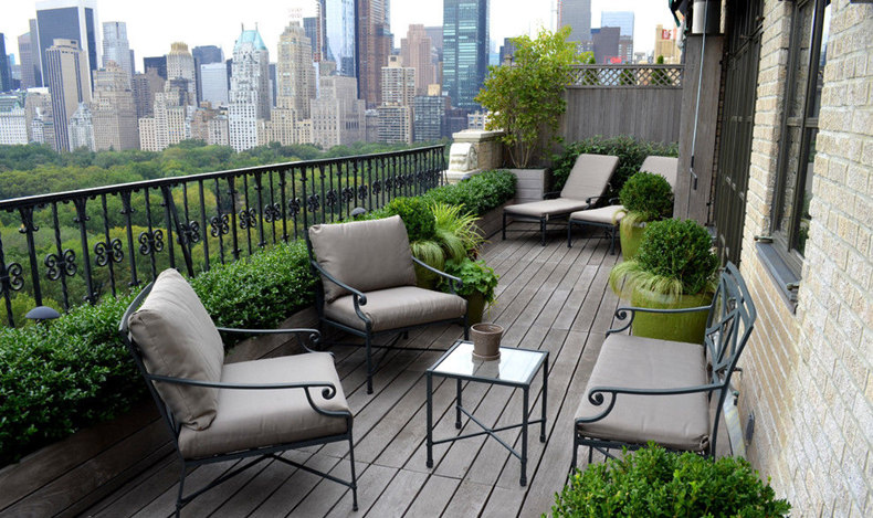 大家認(rèn)為露臺(tái)這樣裝修好嗎？反正我是不贊同