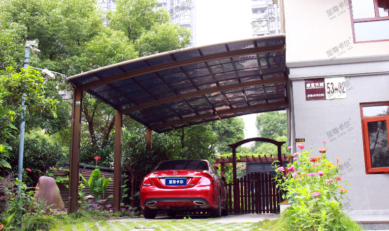 如何挑選一款優質車棚？知道它一招幫你搞定！