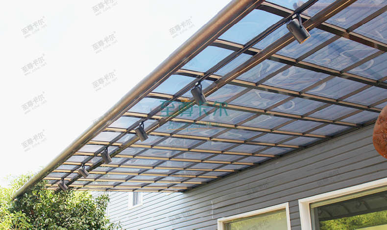 開始流行的這種雨棚建筑材料你知道嗎？