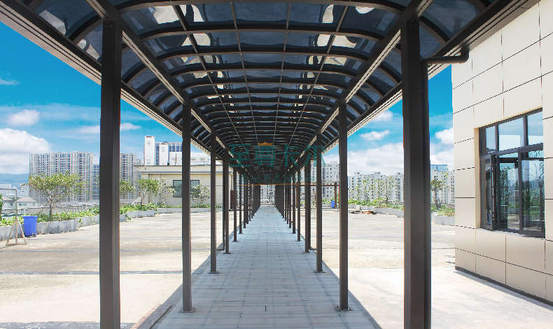 車棚骨架選哪種？鋁合金骨架才是最適合你的！花一分鐘進(jìn)來看！