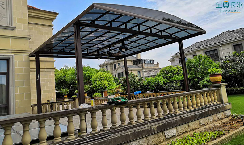 濟南章丘雨棚制作安裝廠家？陽臺遮陽棚圖片大全？