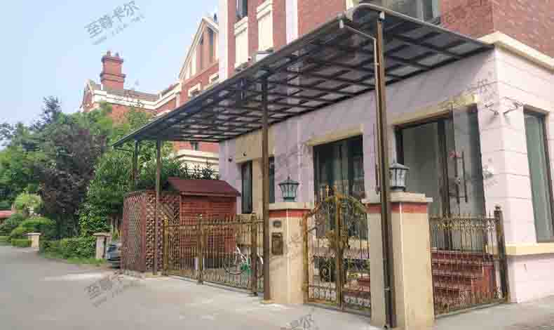 成都雨棚定制廠家？鋁合金雨棚多少錢一平？